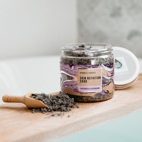 Skin Nutrition Bath Soak 600g Gift Jar Styled Open